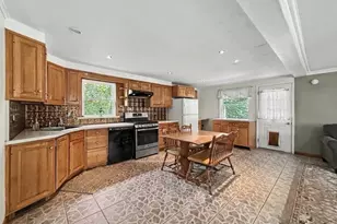 8 Martin Rd, Verona, NJ 07044 - Photo 5