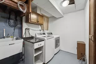 8 Martin Rd, Verona, NJ 07044 - Photo 23