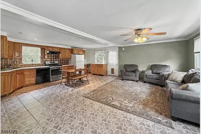 8 Martin Rd, Verona, NJ 07044 - Photo 3