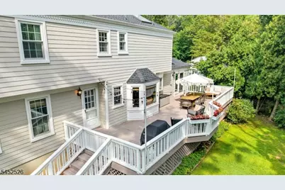 5 Oechsner Ct, Berkeley Heights Township, NJ 07922 - Photo 31