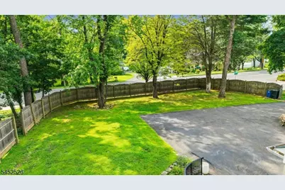 5 Oechsner Ct, Berkeley Heights Township, NJ 07922 - Photo 33
