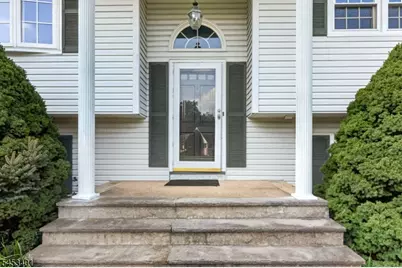 13 Friar Way, Wayne, NJ 07470 - Photo 5