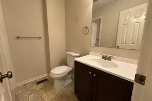 42 Burlington Ct, Hamburg, NJ 07419 - Photo 29