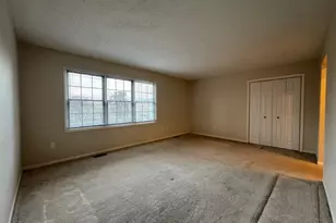 42 Burlington Ct, Hamburg, NJ 07419 - Photo 19