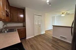 42 Burlington Ct, Hamburg, NJ 07419 - Photo 13