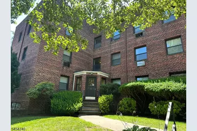 16 Roosevelt Pl #B3, Montclair, NJ 07042 - Photo 1
