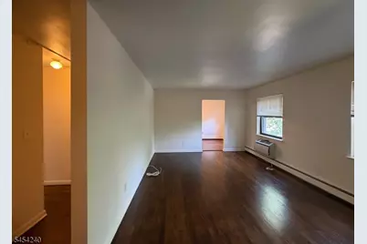 16 Roosevelt Pl #B3, Montclair Twp., NJ 07042 - Photo 17