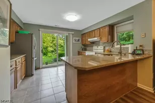 101 Westchester Terrace, Clinton Township, NJ 08801 - Photo 9
