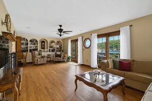 32 W Lakeview Trail, Jefferson Township, NJ 07885 - Photo 11