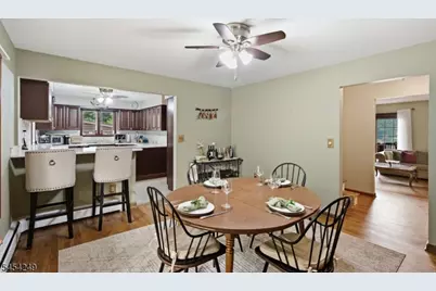 32 W Lakeview Trl, Jefferson Township, NJ 07885 - Photo 9