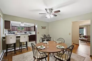 32 W Lakeview Trail, Jefferson Township, NJ 07885 - Photo 9