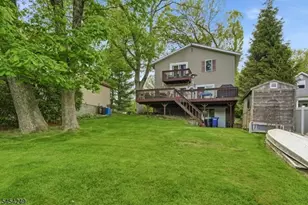 32 W Lakeview Trail, Jefferson Township, NJ 07885 - Photo 21