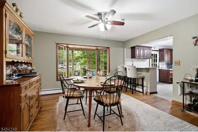 32 W Lakeview Trl, Jefferson Township, NJ 07885 - Photo 11