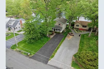 32 W Lakeview Trl, Jefferson Township, NJ 07885 - Photo 23