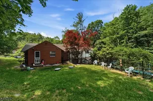 1 Woodlawn Rd, Sparta Township, NJ 07871 - Photo 29