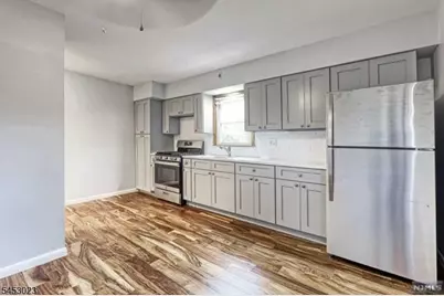 24 Horton Ave #2, Hawthorne, NJ 07506 - Photo 3