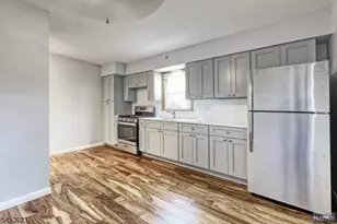 24 Horton Ave, Hawthorne, NJ 07506 - Photo 3