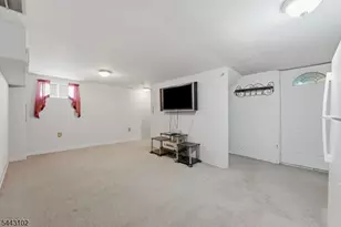 81 Sergeantsville Rd, Raritan Township, NJ 08822 - Photo 27