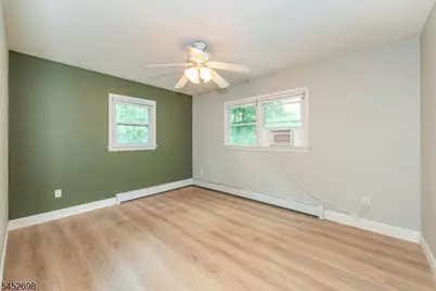 904 Crest Rd, Stillwater, NJ 07860 - Photo 15