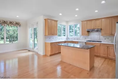 5 Alvamar Ct, Montgomery Township, NJ 08558 - Photo 9