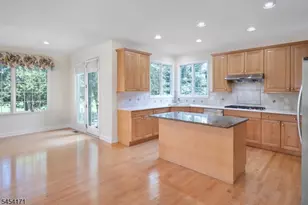 5 Alvamar Ct, Montgomery Township, NJ 08558 - Photo 9