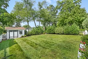 33 Beverly Rd, West Caldwell, NJ 07006 - Photo 29