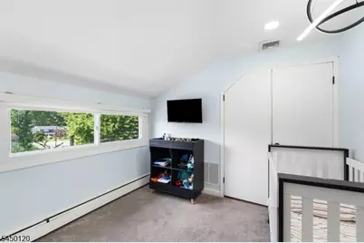 33 Beverly Rd, West Caldwell, NJ 07006 - Photo 15