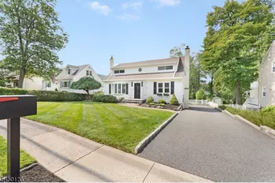 33 Beverly Rd, West Caldwell, NJ 07006 - Photo 3