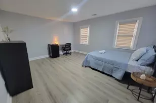 12 Thomas St, Newark, NJ 07114 - Photo 9