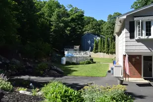 121 Leland Trail, Hopatcong, NJ 07843 - Photo 21