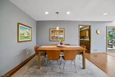 11 Hawthorne Ct, Morris Township, NJ 07960 - Photo 9