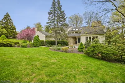 11 Hawthorne Ct, Morris Township, NJ 07960 - Photo 1