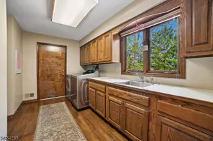 11 Hawthorne Ct, Morris Township, NJ 07960 - Photo 17
