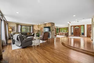 11 Hawthorne Ct, Morris Township, NJ 07960 - Photo 5