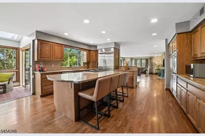 11 Hawthorne Ct, Morris Township, NJ 07960 - Photo 13