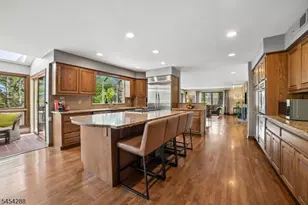 11 Hawthorne Ct, Morris Township, NJ 07960 - Photo 13