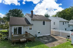 409 Victor St, Scotch Plains Township, NJ 07076 - Photo 3