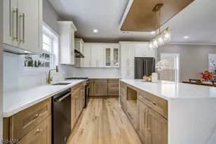 55 Long Hill Dr, Clifton, NJ 07013 - Photo 5