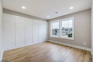 55 Long Hill Dr, Clifton, NJ 07013 - Photo 9