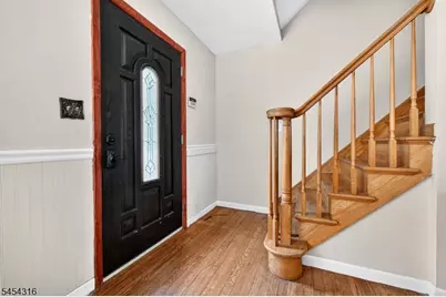 20 Thompson Ave, Woodbridge Township, NJ 08863 - Photo 5