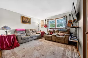 20 Thompson Ave, Woodbridge Township, NJ 08863 - Photo 15