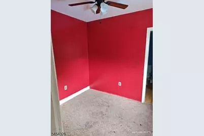 21 Hanover St, Phillipsburg, NJ 08865 - Photo 15
