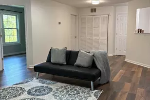 202 Rip Van Dam Ct, Montgomery Township, NJ 08502 - Photo 5