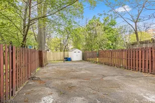 70-12 N Willow St, Montclair Twp., NJ 07042 - Photo 17