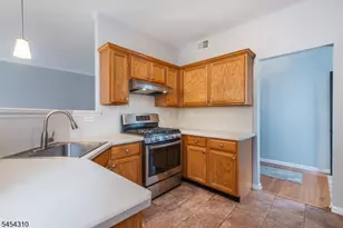 44 George Russell Way, Clifton, NJ 07013 - Photo 7