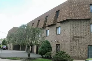 825 Riverside Ave, Lyndhurst Township, NJ 07071 - Photo 1