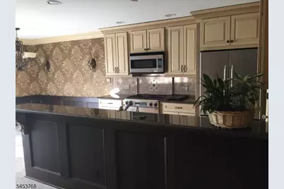 825 Riverside Ave #106, Lyndhurst Township, NJ 07071 - Photo 9