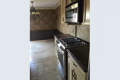 825 Riverside Ave #106, Lyndhurst Township, NJ 07071 - Photo 13
