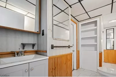 241 E Central Ave #B, Alpha, NJ 08865 - Photo 9