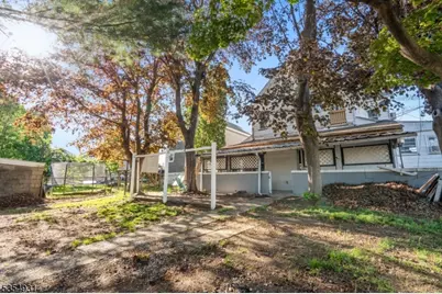 241 E Central Ave #B, Alpha, NJ 08865 - Photo 15